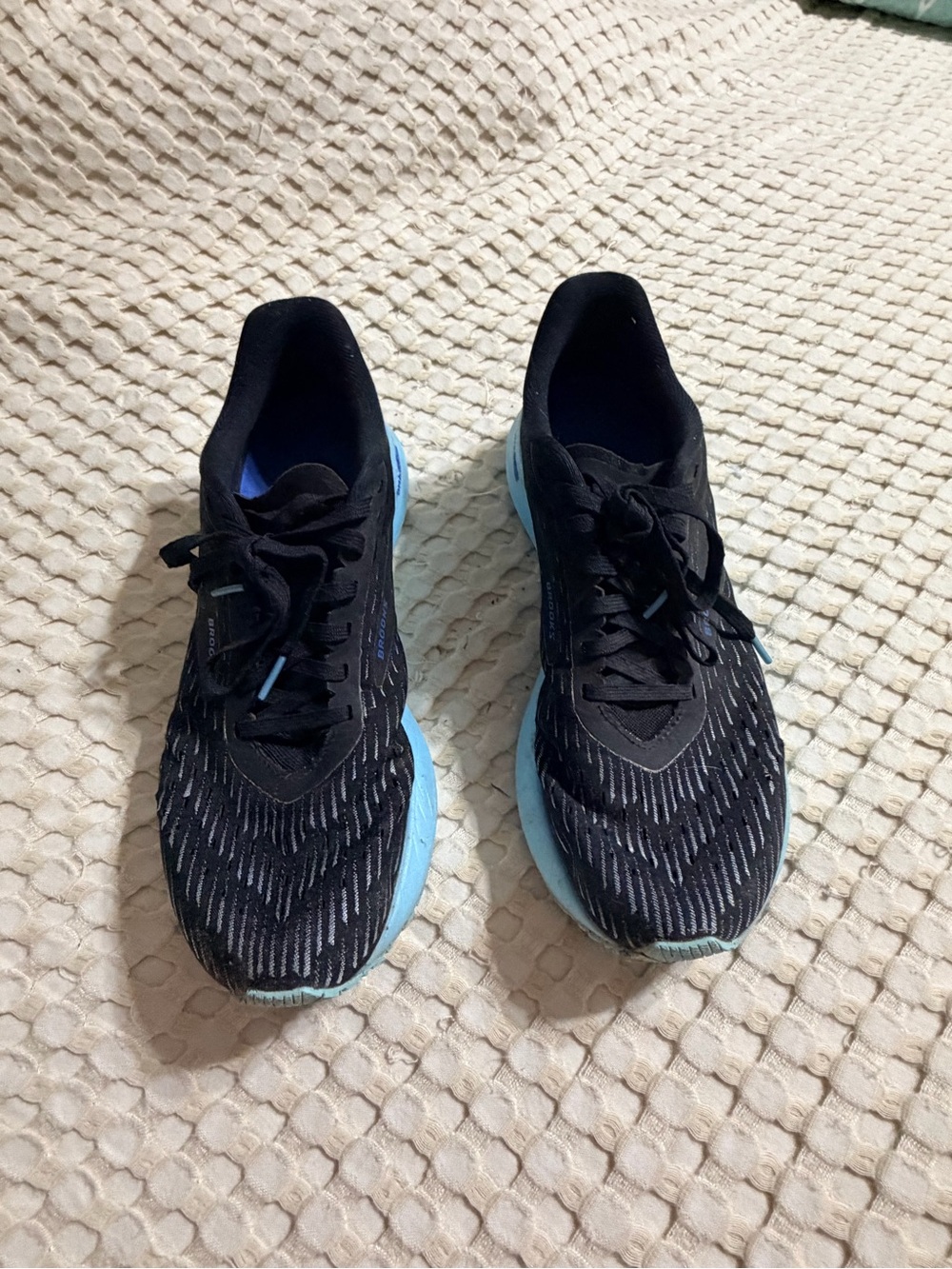 Brooks Hyperion - Picture 2 of 6